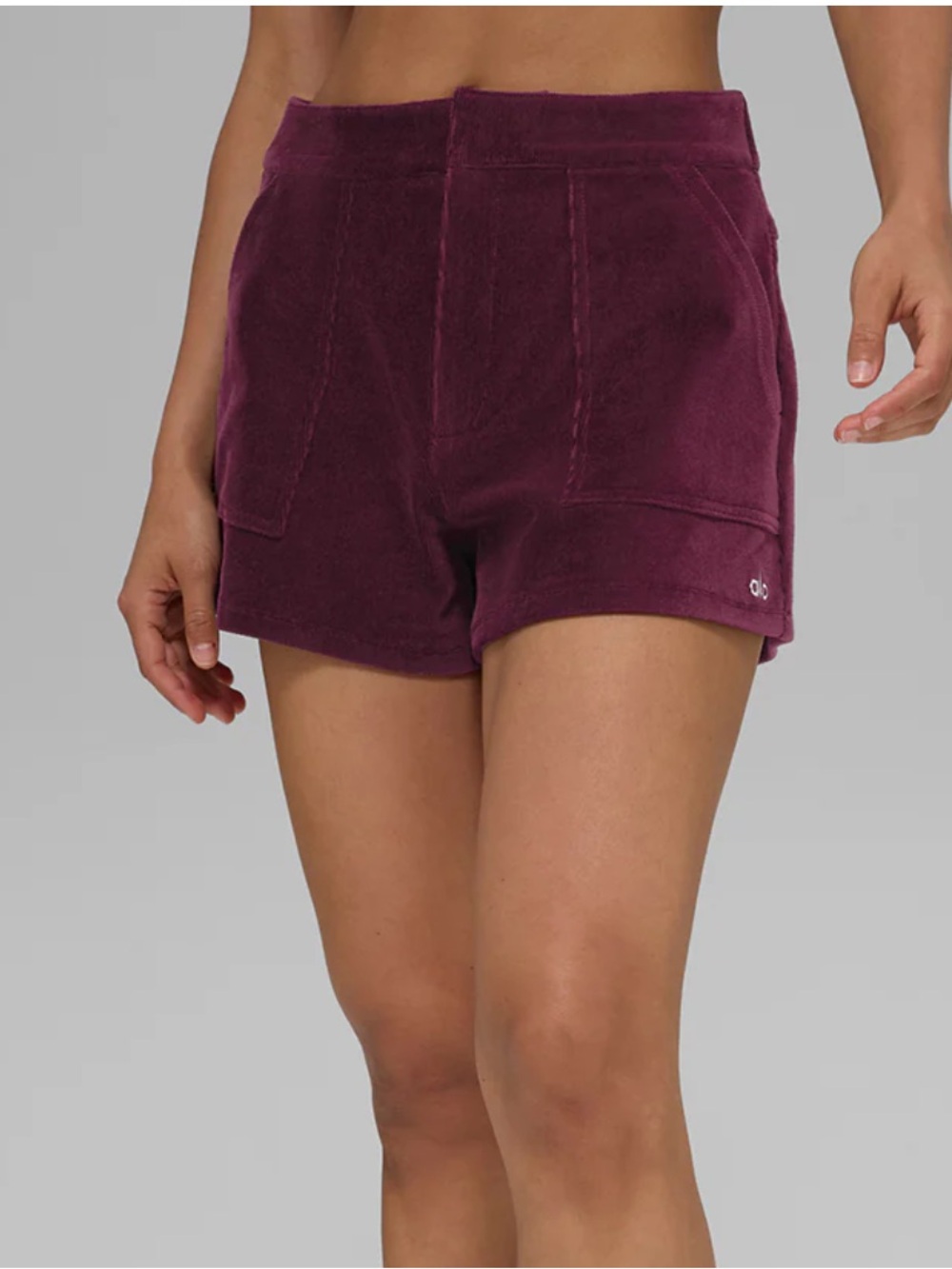 NWT Alo Yoga Micro Corduroy On Duty Short in Burgundy